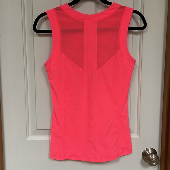 Lorna Jane top - Picture 6 of 7